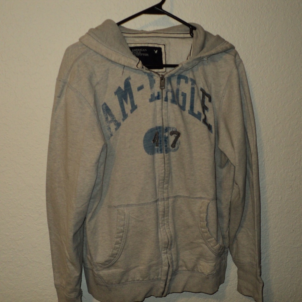 AE Gray Sweatshirt